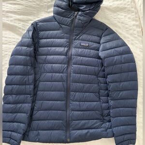 Patagonia Navy down Jacket